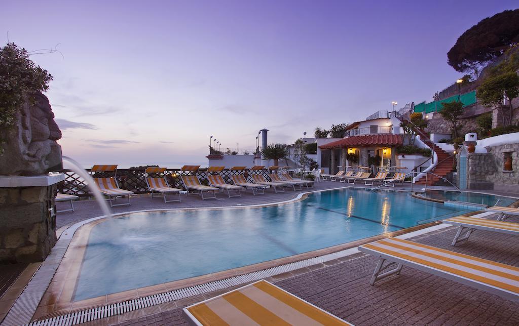 Forio di Ischia Parco Residence La Rosa מראה חיצוני תמונה